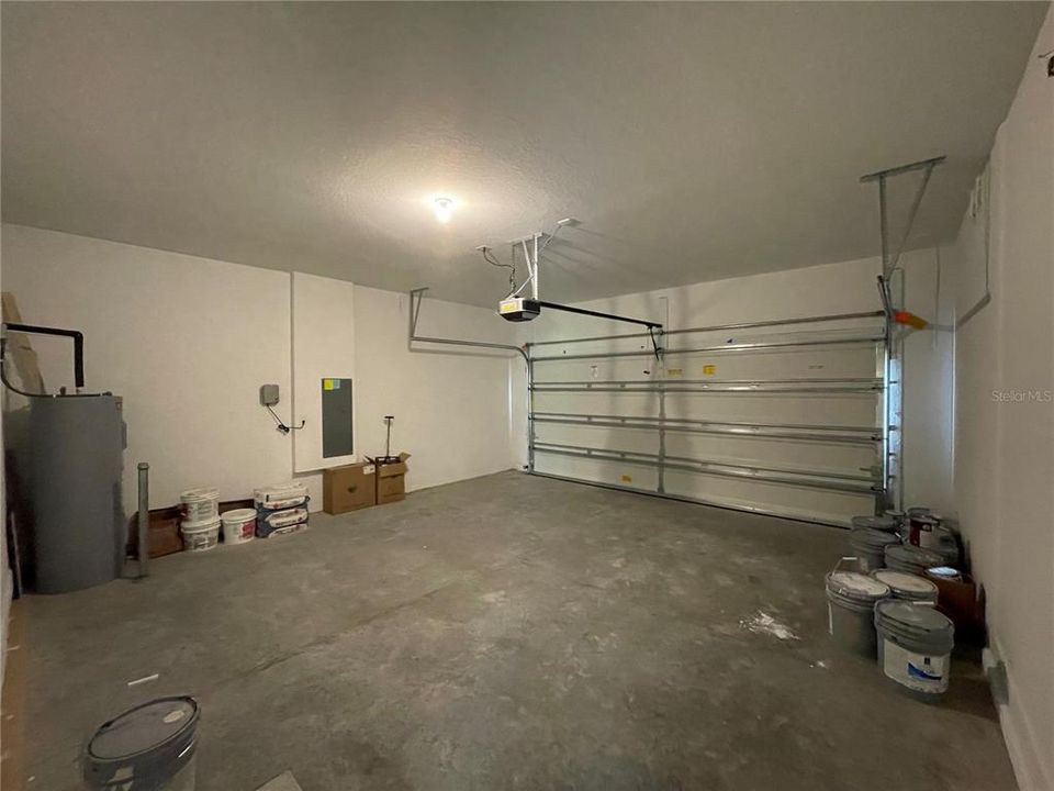 For Sale: $559,000 (4 beds, 3 baths, 2830 Square Feet)