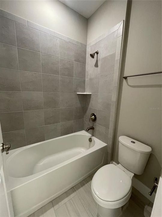 For Sale: $559,000 (4 beds, 3 baths, 2830 Square Feet)