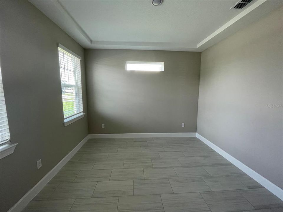 For Sale: $559,000 (4 beds, 3 baths, 2830 Square Feet)