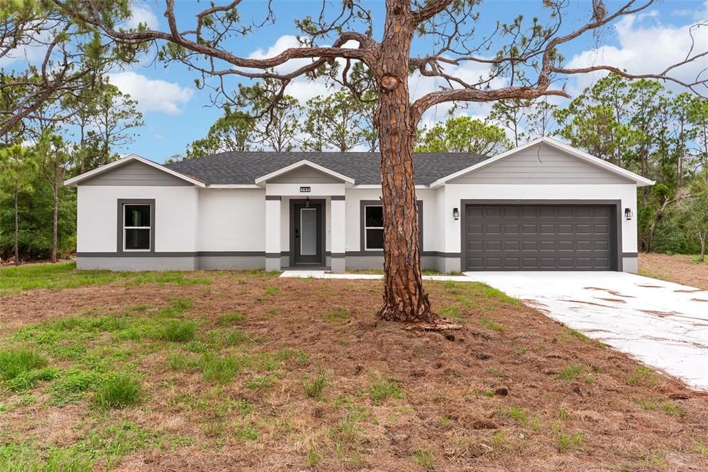 For Sale: $274,900 (3 beds, 2 baths, 1231 Square Feet)