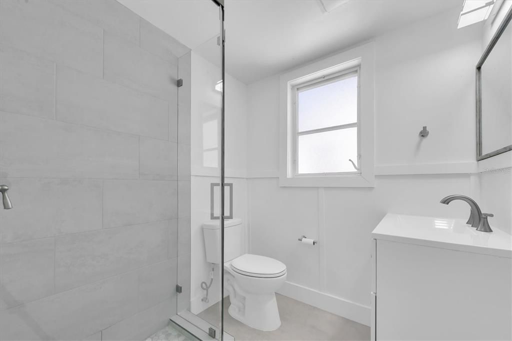 В аренду: $3,300 (2 спален, 2 ванн, 1059 Квадратных фут)