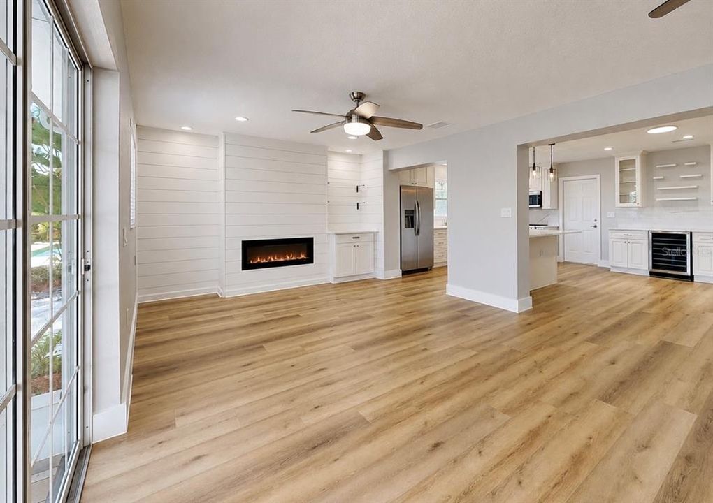 For Rent: $3,500 (3 beds, 2 baths, 1810 Square Feet)