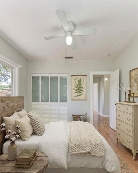 Activo con contrato: $325,000 (3 camas, 1 baños, 1078 Pies cuadrados)