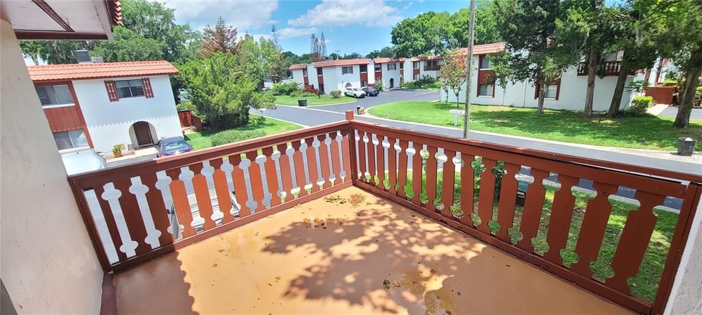 Activo con contrato: $199,900 (2 camas, 2 baños, 1361 Pies cuadrados)