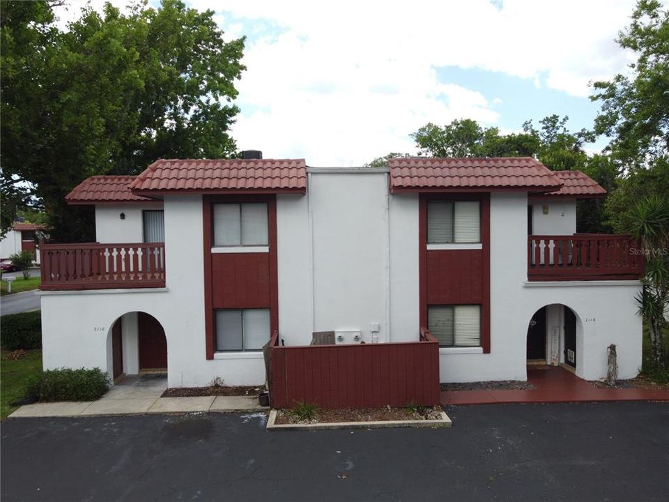 Activo con contrato: $199,900 (2 camas, 2 baños, 1361 Pies cuadrados)