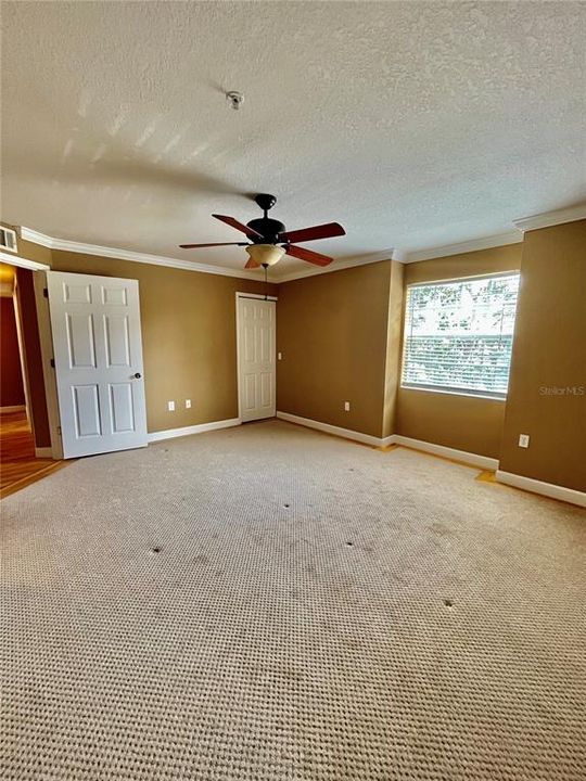В аренду: $1,895 (2 спален, 2 ванн, 1288 Квадратных фут)