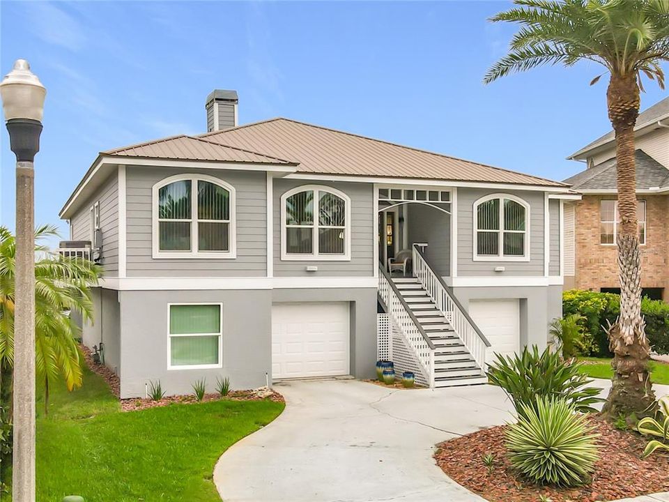 En Venta: $849,999 (3 camas, 2 baños, 2058 Pies cuadrados)