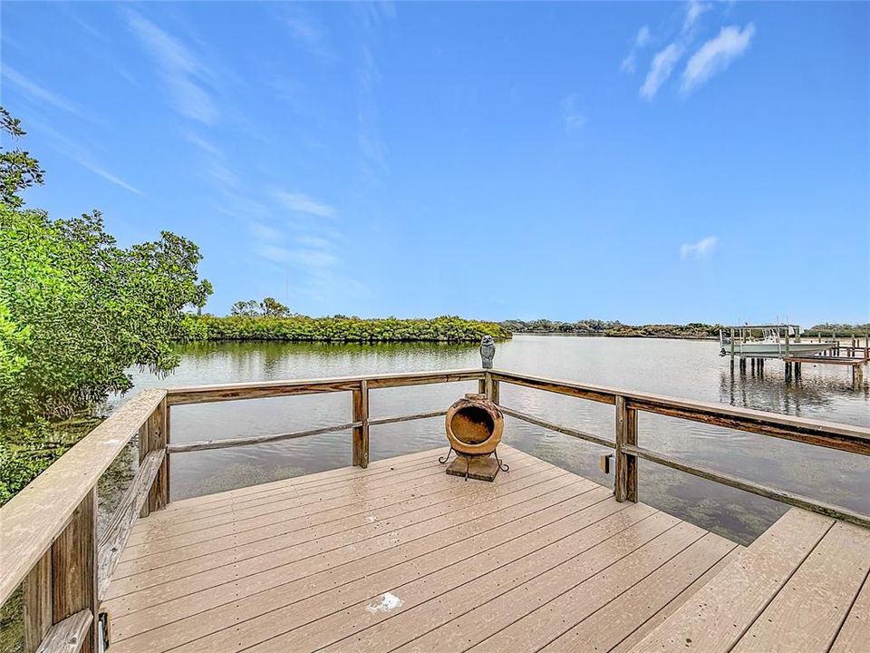 En Venta: $849,999 (3 camas, 2 baños, 2058 Pies cuadrados)