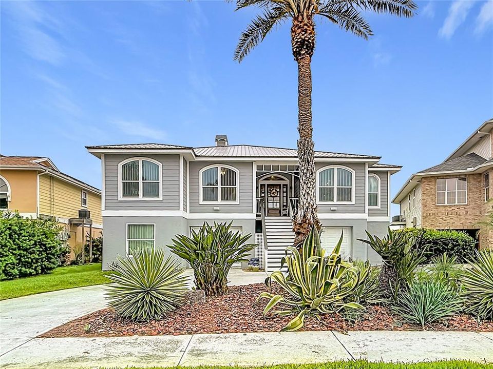 En Venta: $849,999 (3 camas, 2 baños, 2058 Pies cuadrados)