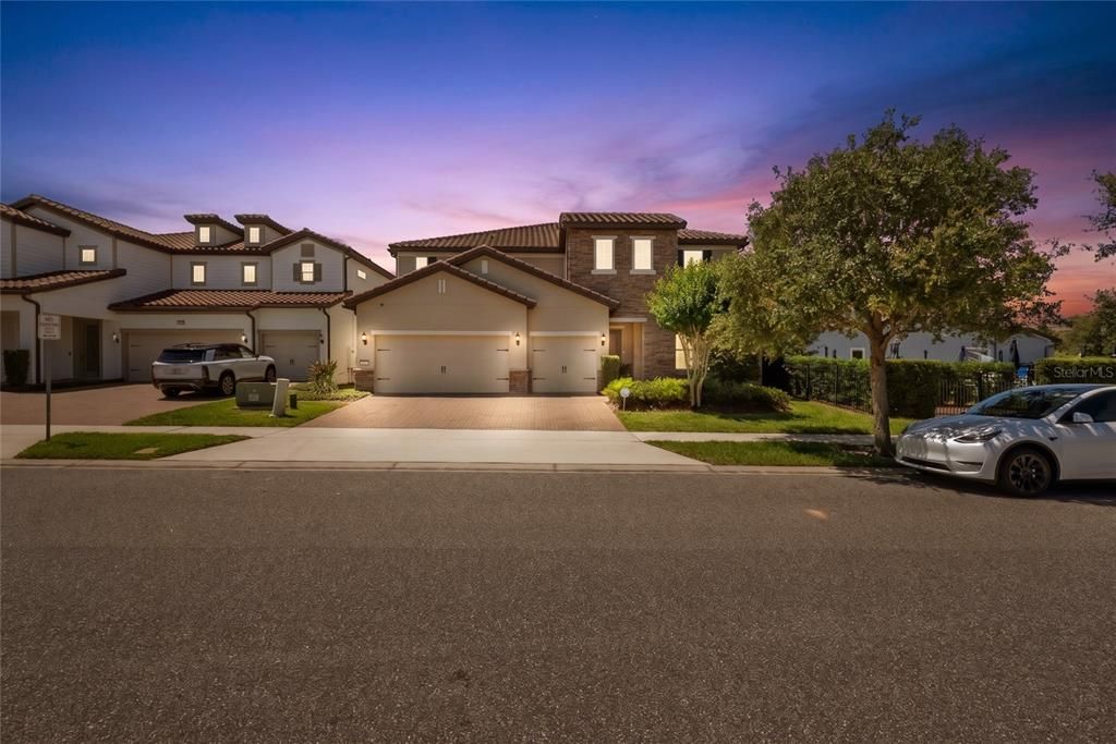 Activo con contrato: $1,699,000 (6 camas, 4 baños, 4544 Pies cuadrados)