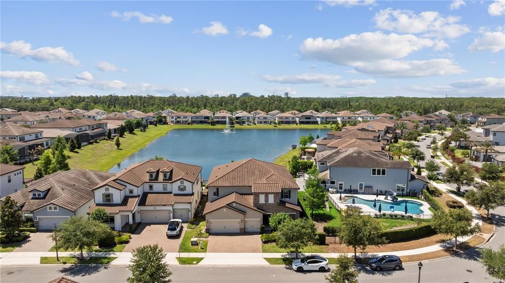 Activo con contrato: $1,699,000 (6 camas, 4 baños, 4544 Pies cuadrados)