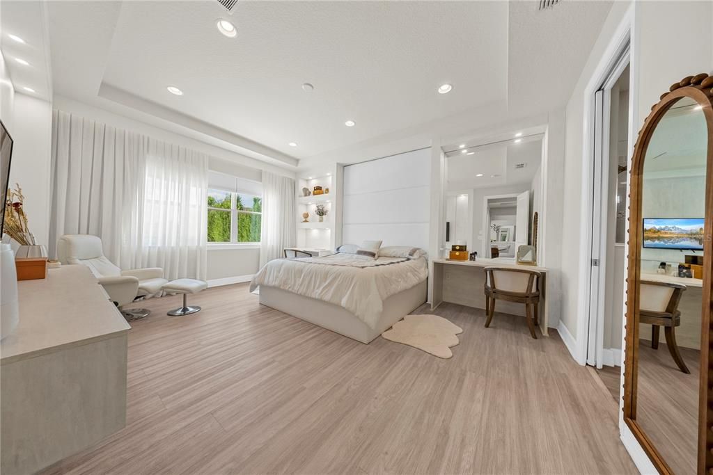 Activo con contrato: $1,699,000 (6 camas, 4 baños, 4544 Pies cuadrados)