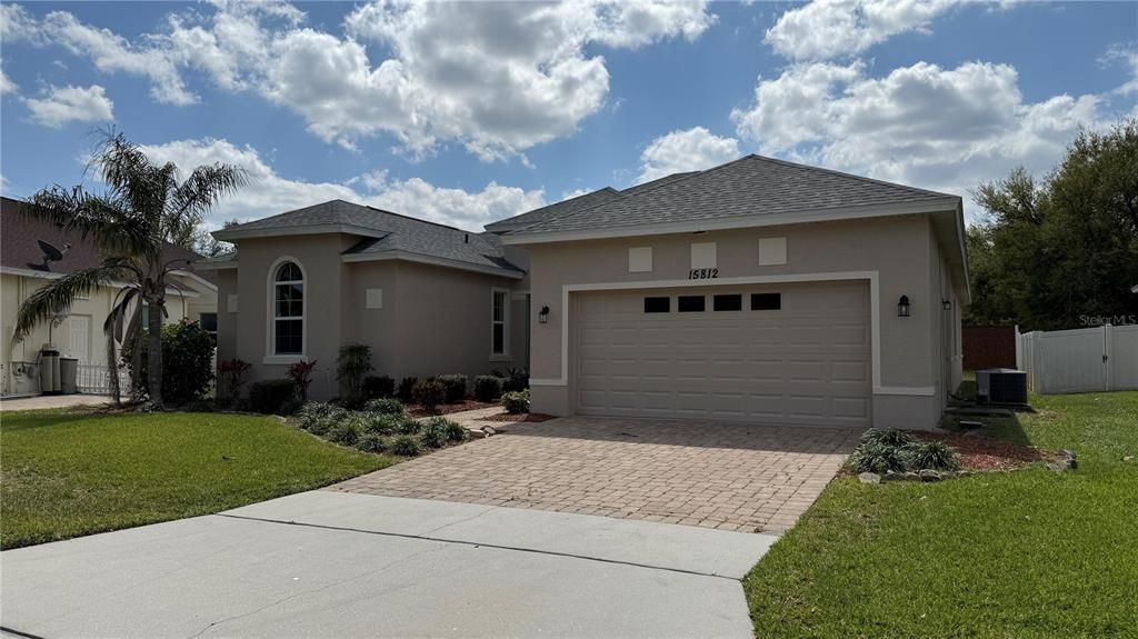 For Rent: $2,395 (4 beds, 3 baths, 2576 Square Feet)