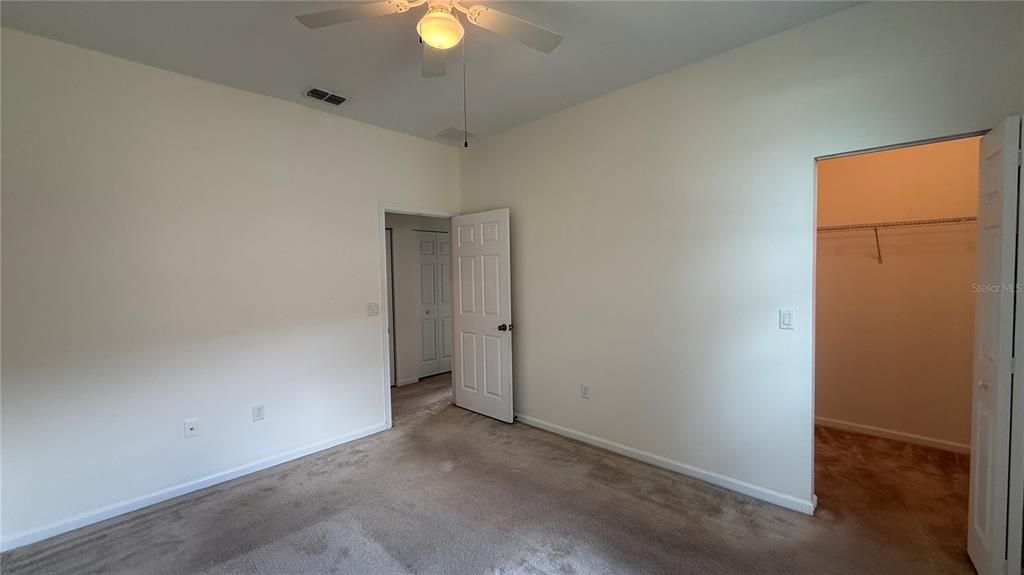 For Rent: $2,395 (4 beds, 3 baths, 2576 Square Feet)