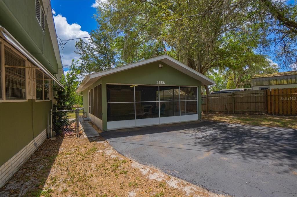 For Sale: $190,000 (3 beds, 1 baths, 1472 Square Feet)