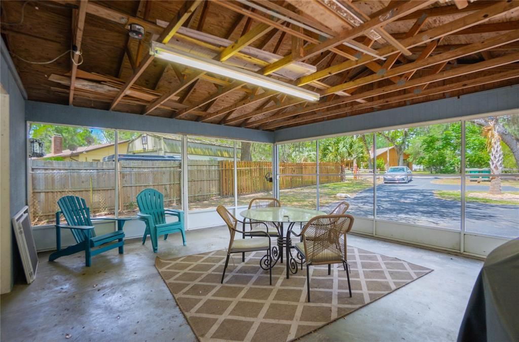 For Sale: $190,000 (3 beds, 1 baths, 1472 Square Feet)