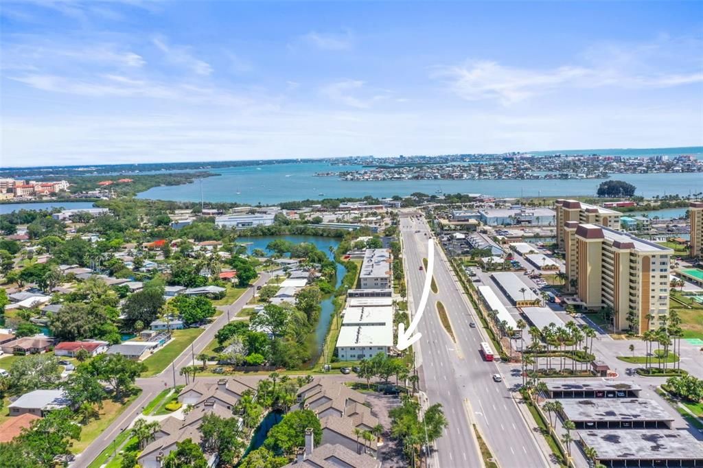 На продажу: $99,500 (1 спален, 1 ванн, 780 Квадратных фут)