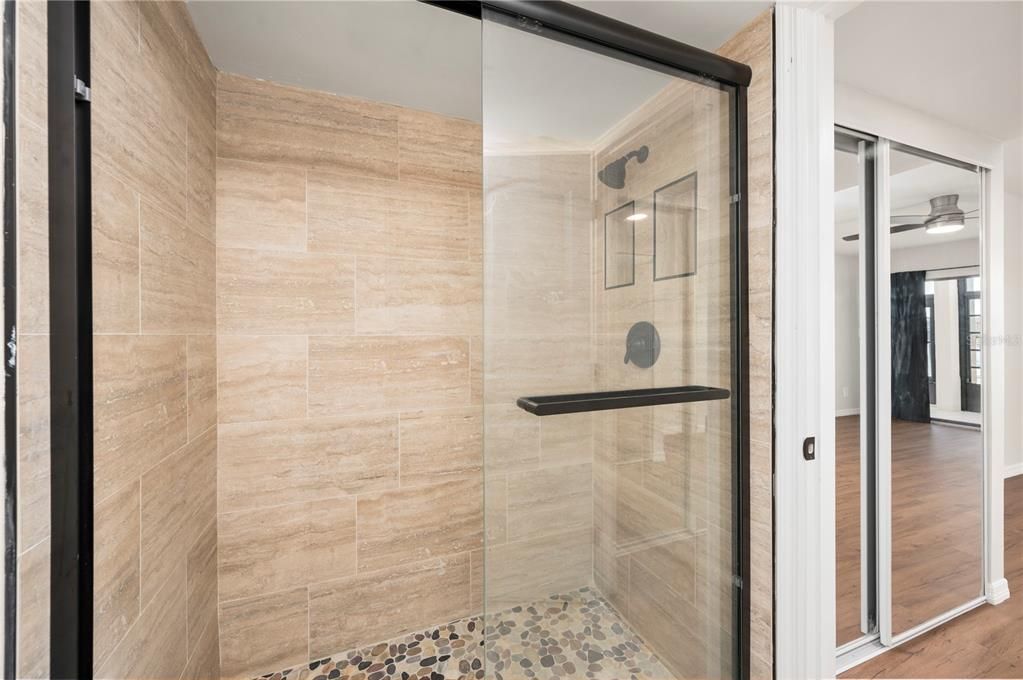 En Venta: $179,000 (2 camas, 2 baños, 1200 Pies cuadrados)