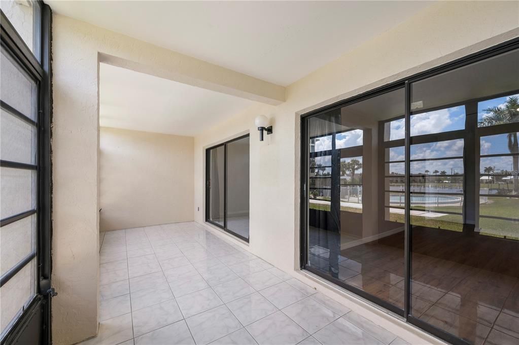 En Venta: $179,000 (2 camas, 2 baños, 1200 Pies cuadrados)