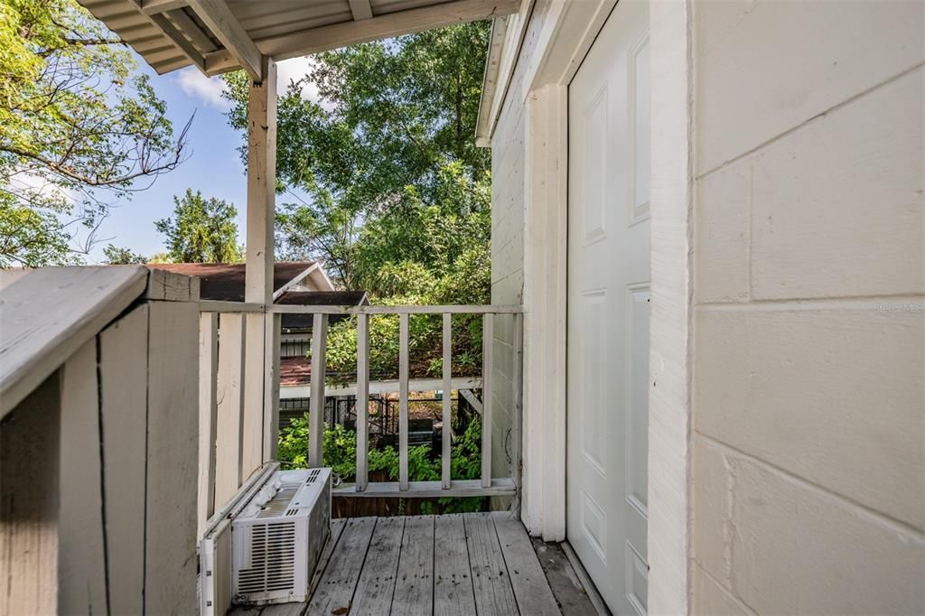 Activo con contrato: $499,000 (3 camas, 2 baños, 1443 Pies cuadrados)