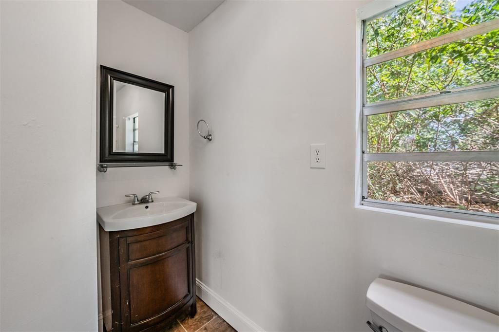 Activo con contrato: $499,000 (3 camas, 2 baños, 1443 Pies cuadrados)