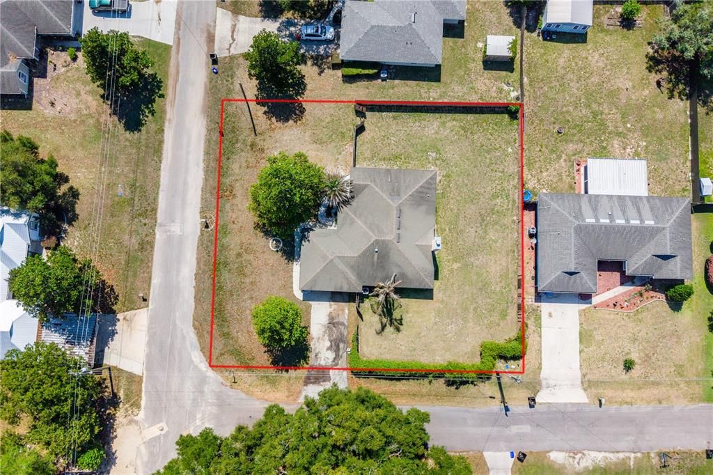 Active With Contract: $279,900 (3 beds, 2 baths, 1407 Square Feet)