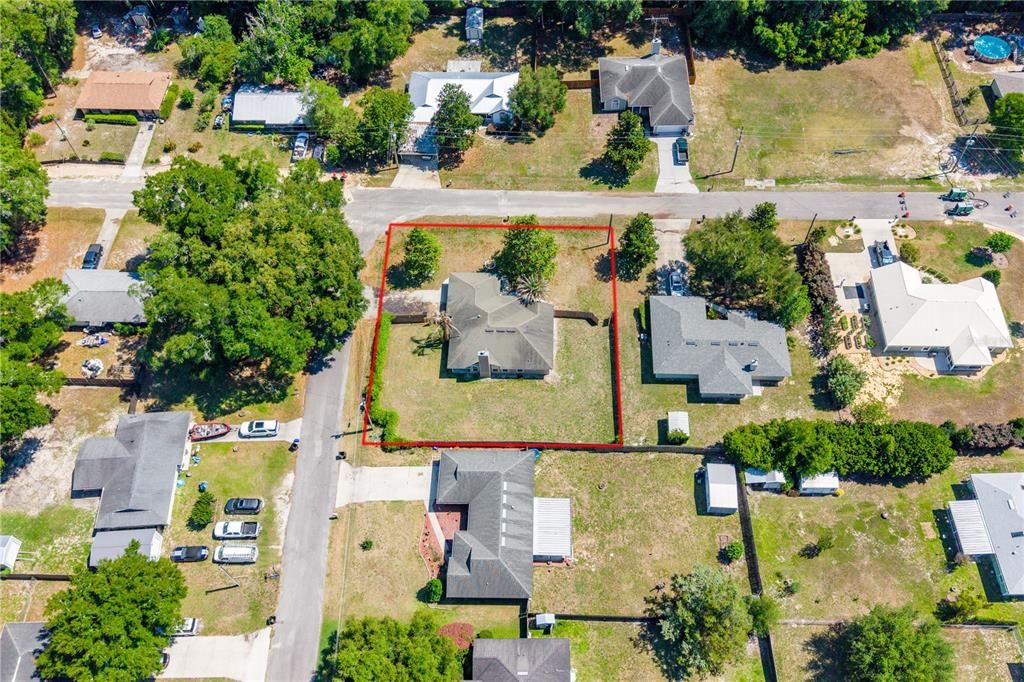 Active With Contract: $279,900 (3 beds, 2 baths, 1407 Square Feet)