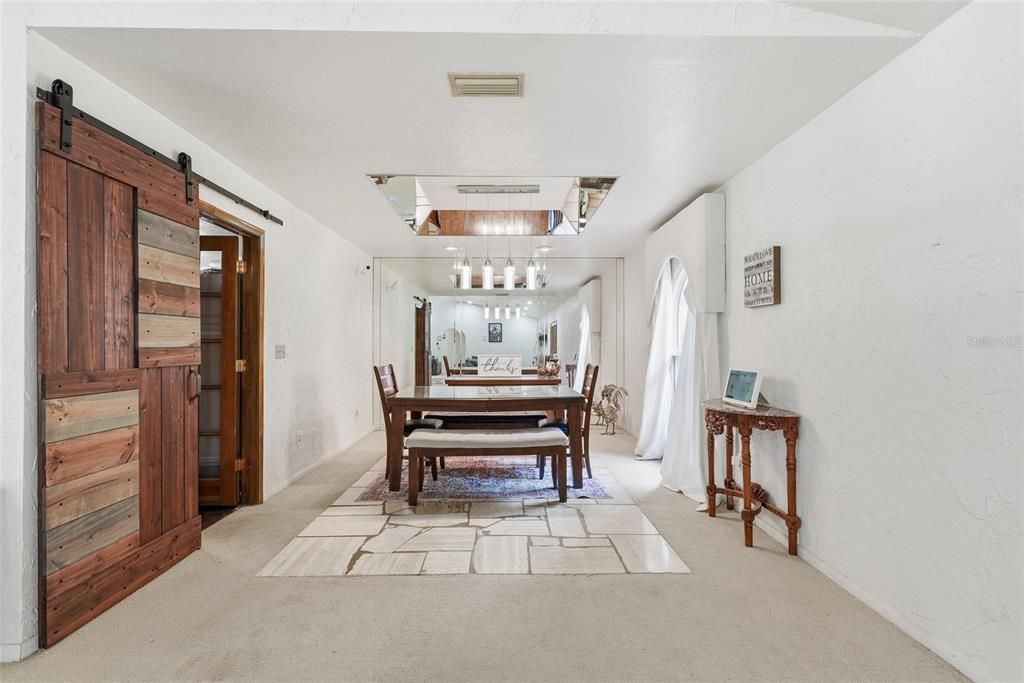 For Sale: $485,000 (3 beds, 2 baths, 2596 Square Feet)