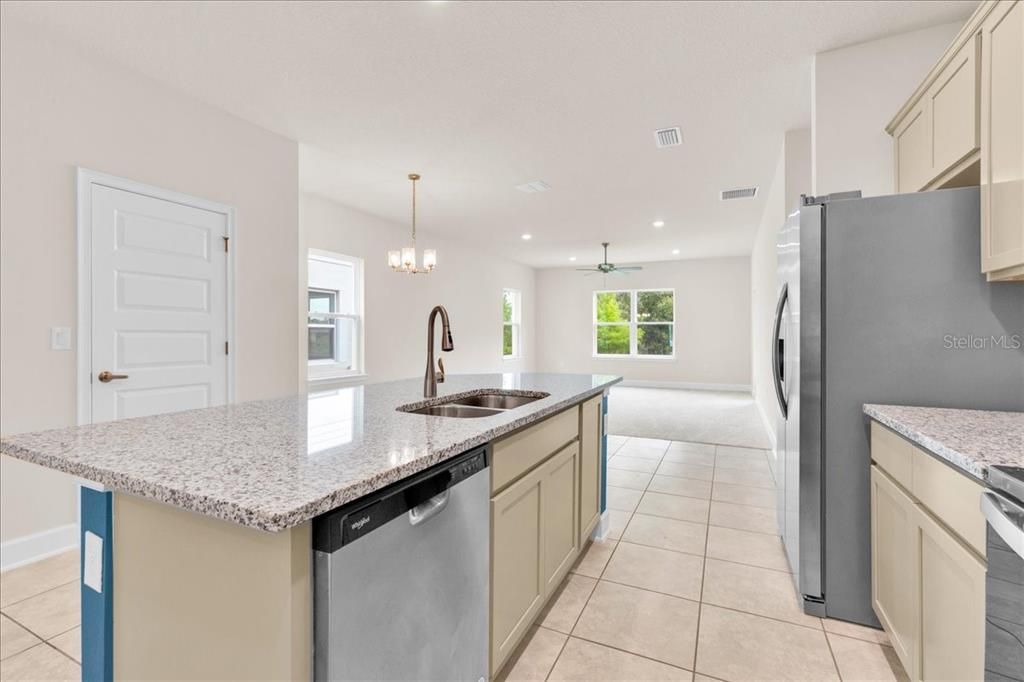 Active With Contract: $2,350 (4 beds, 2 baths, 2335 Square Feet)