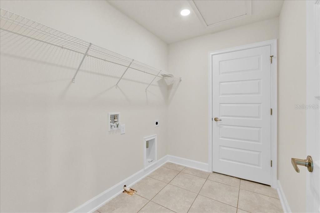 Active With Contract: $2,350 (4 beds, 2 baths, 2335 Square Feet)