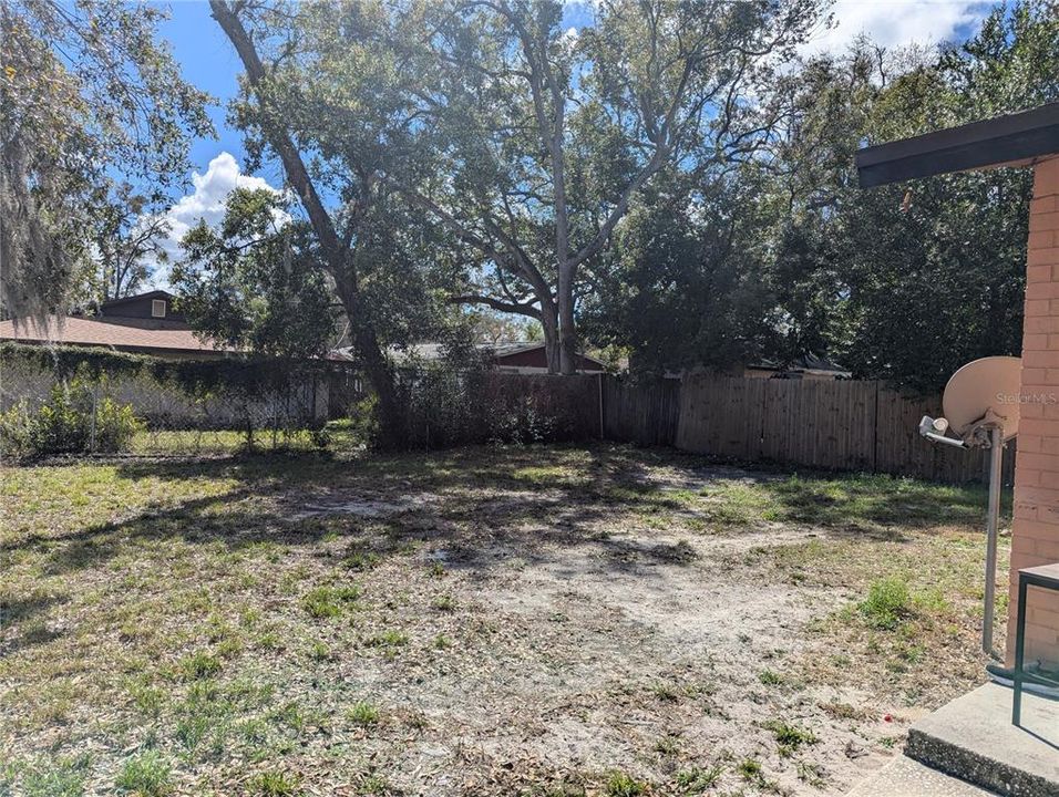 For Sale: $245,000 (2 beds, 0 baths, 1104 Square Feet)
