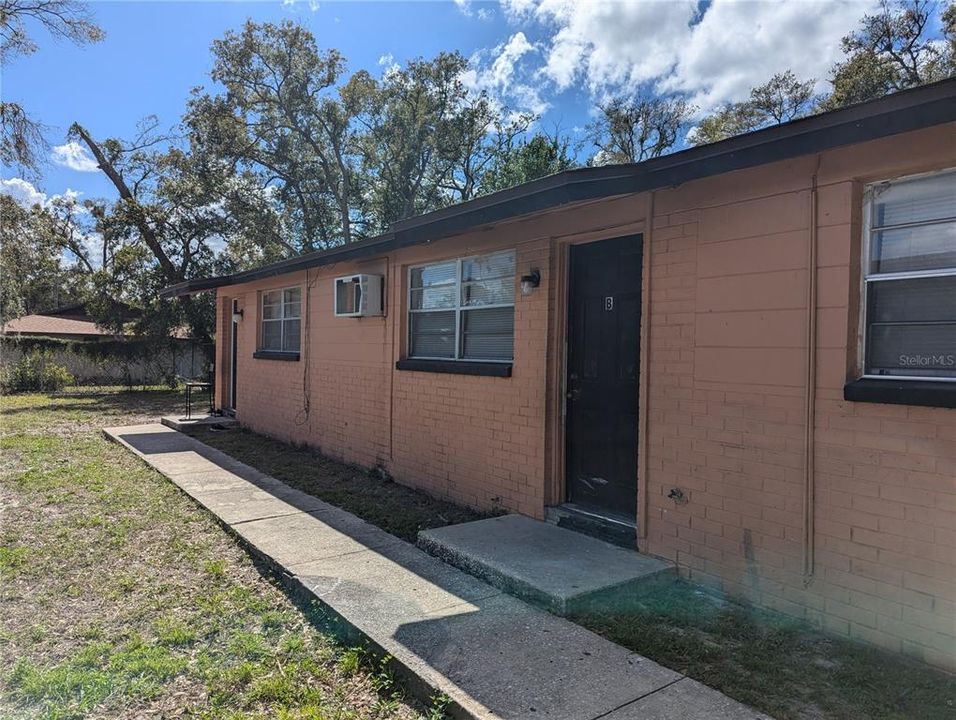 For Sale: $245,000 (2 beds, 0 baths, 1104 Square Feet)