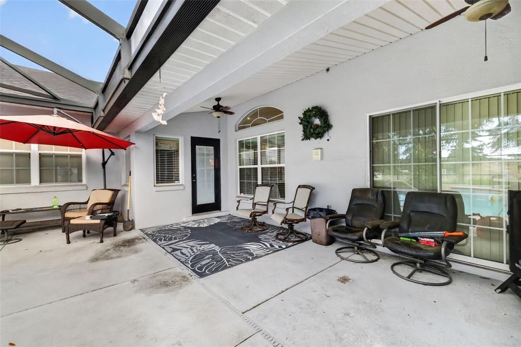 En Venta: $374,800 (3 camas, 2 baños, 1994 Pies cuadrados)