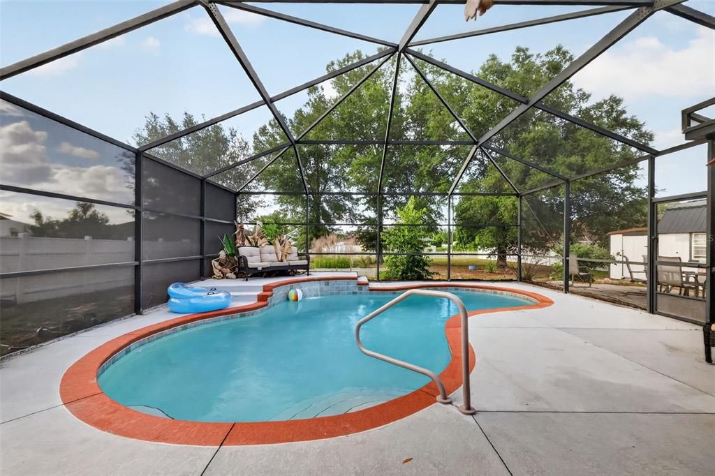 En Venta: $374,800 (3 camas, 2 baños, 1994 Pies cuadrados)