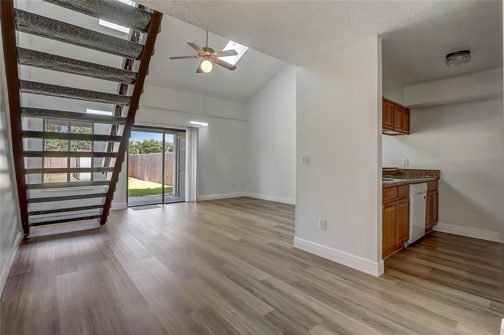 For Sale: $940,000 (8 beds, 0 baths, 4296 Square Feet)