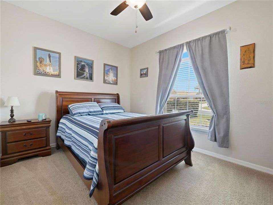 На продажу: $289,900 (2 спален, 2 ванн, 1530 Квадратных фут)