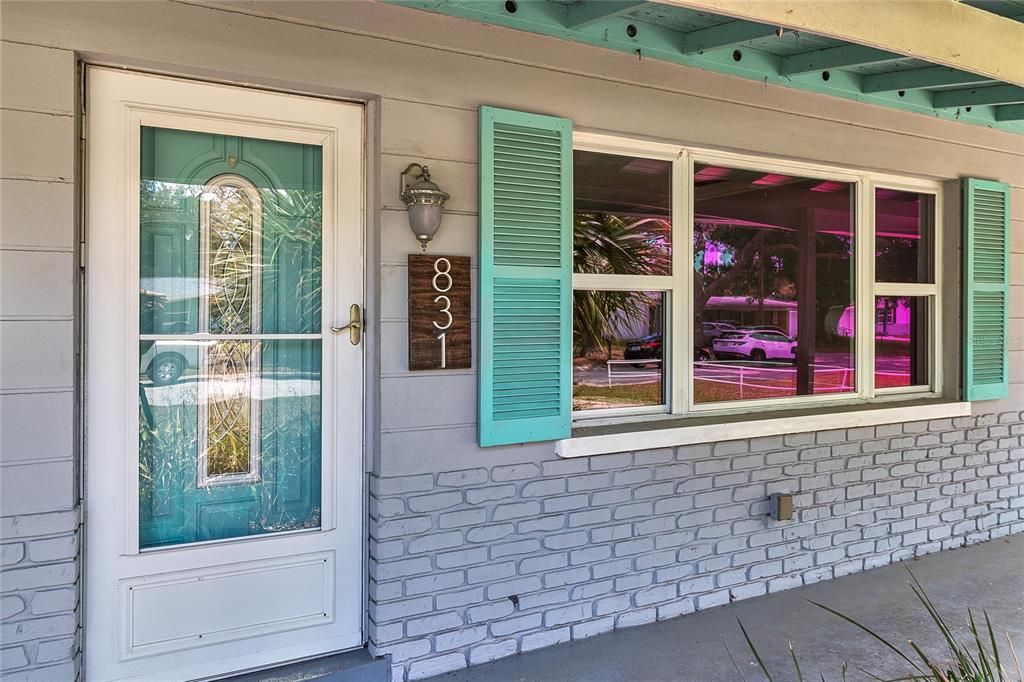 For Sale: $318,900 (3 beds, 1 baths, 1128 Square Feet)