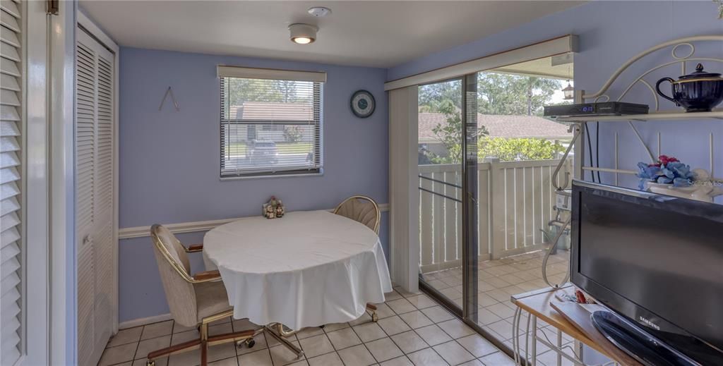 For Sale: $249,000 (3 beds, 2 baths, 1690 Square Feet)