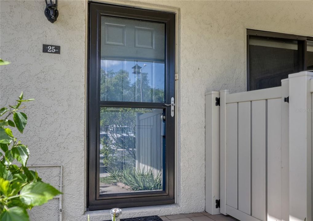 For Sale: $249,000 (3 beds, 2 baths, 1690 Square Feet)