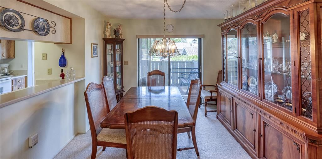 For Sale: $249,000 (3 beds, 2 baths, 1690 Square Feet)