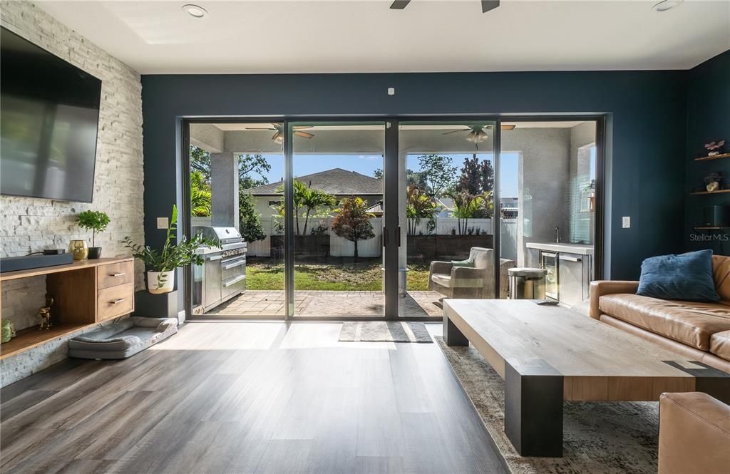For Sale: $739,900 (4 beds, 3 baths, 2518 Square Feet)