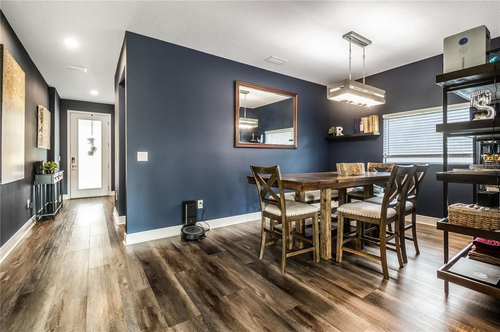 For Sale: $739,900 (4 beds, 3 baths, 2518 Square Feet)