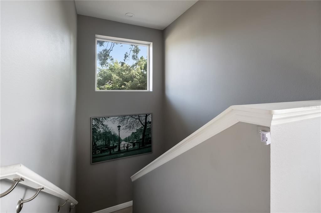 For Sale: $739,900 (4 beds, 3 baths, 2518 Square Feet)