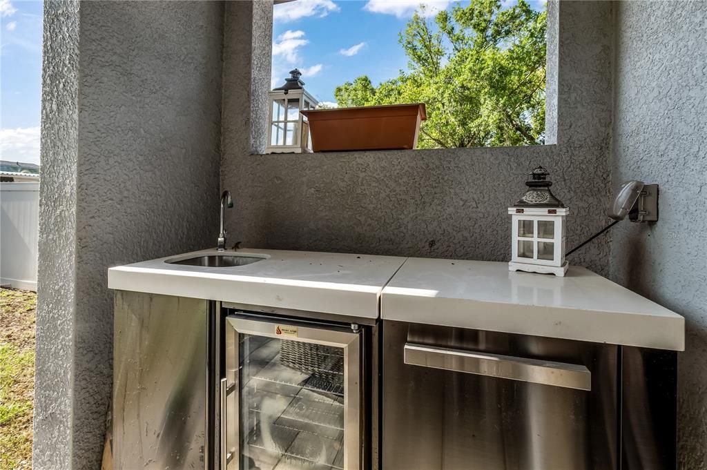 For Sale: $739,900 (4 beds, 3 baths, 2518 Square Feet)