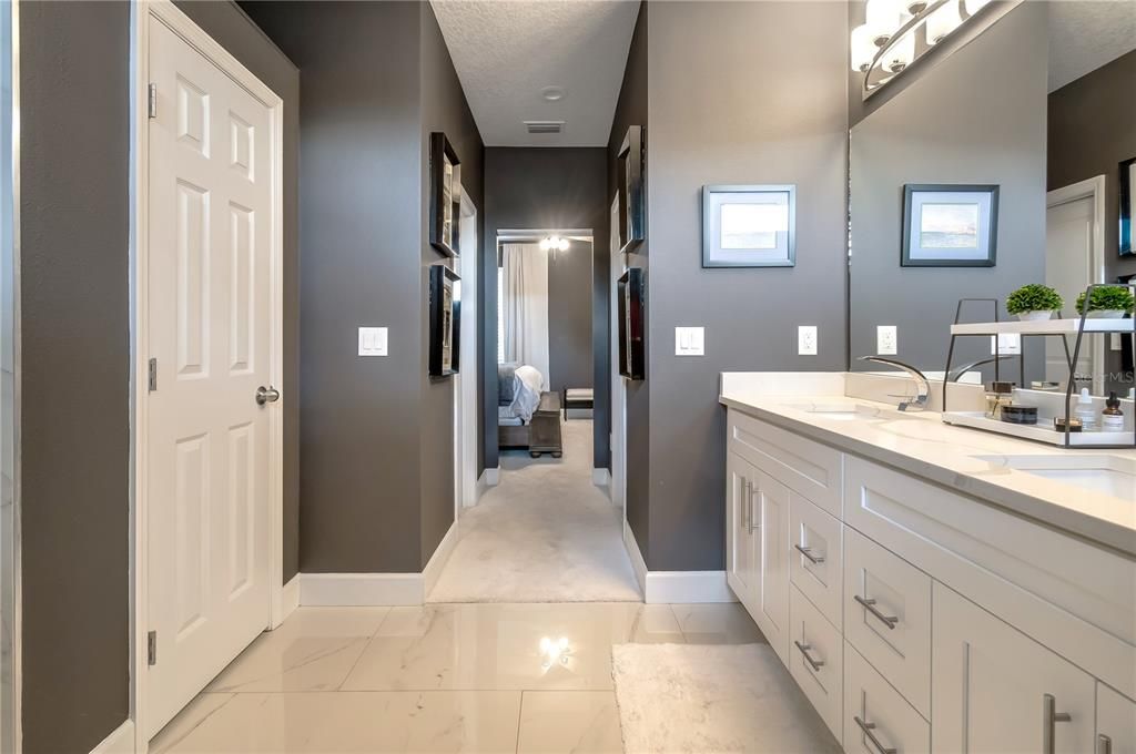 For Sale: $739,900 (4 beds, 3 baths, 2518 Square Feet)