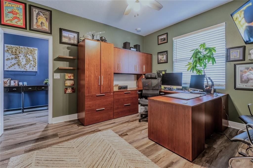 For Sale: $739,900 (4 beds, 3 baths, 2518 Square Feet)
