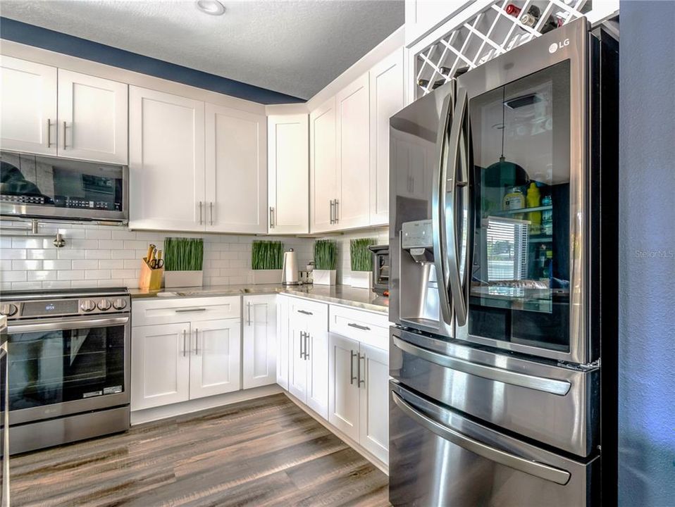 For Sale: $739,900 (4 beds, 3 baths, 2518 Square Feet)