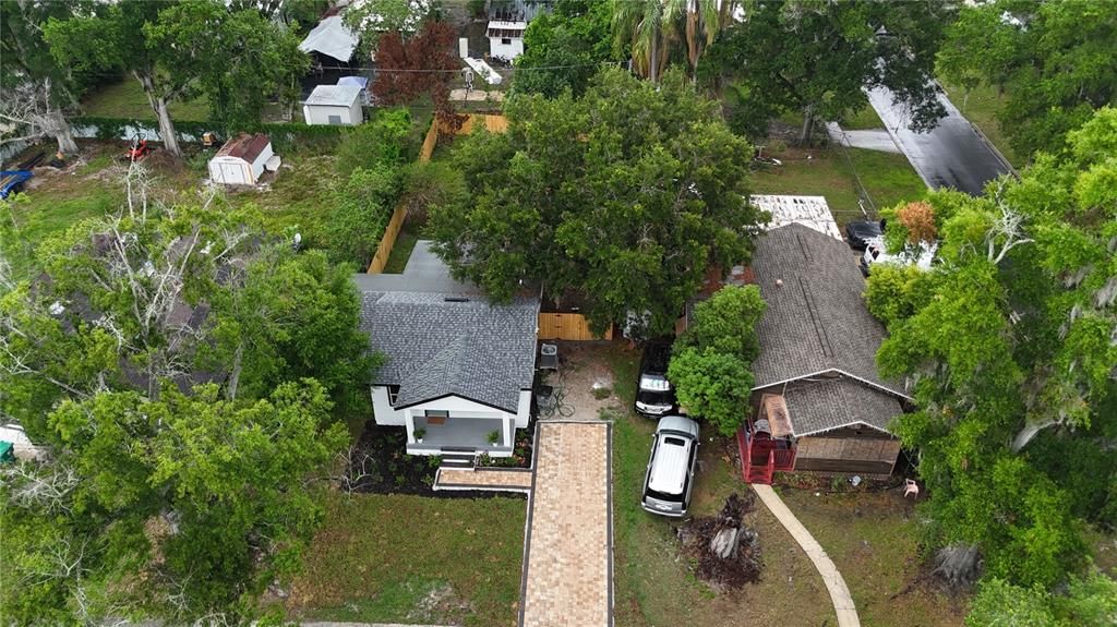 Activo con contrato: $335,000 (2 camas, 2 baños, 1100 Pies cuadrados)