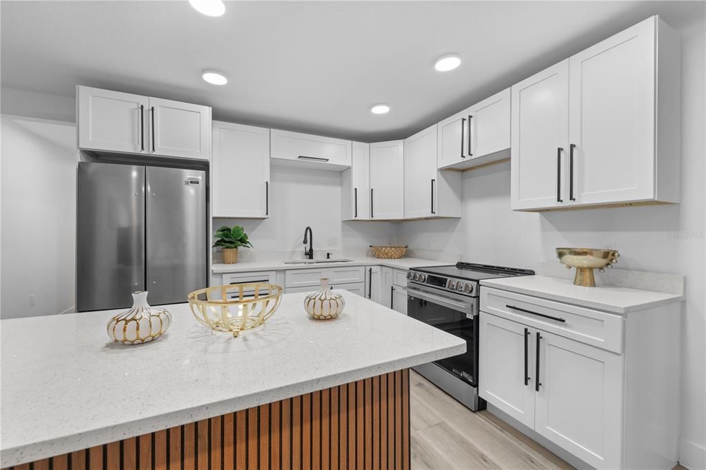 Activo con contrato: $335,000 (2 camas, 2 baños, 1100 Pies cuadrados)