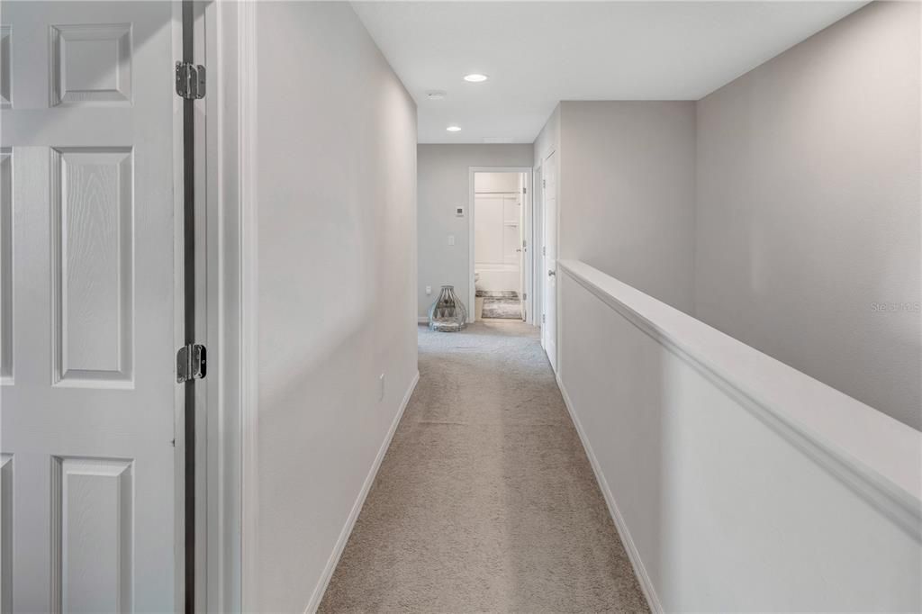 For Sale: $400,000 (5 beds, 3 baths, 2710 Square Feet)